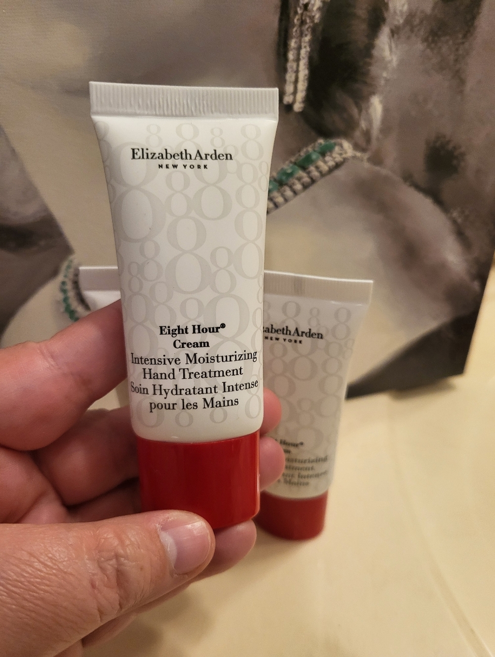 Elizabeth Arden Eight Hour Cream Intensive Moisturizing Hand Treatment x 3pk - Picture 2 of 4